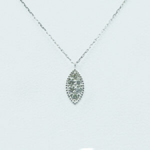 Leaf-shaped diamond necklace in white gold